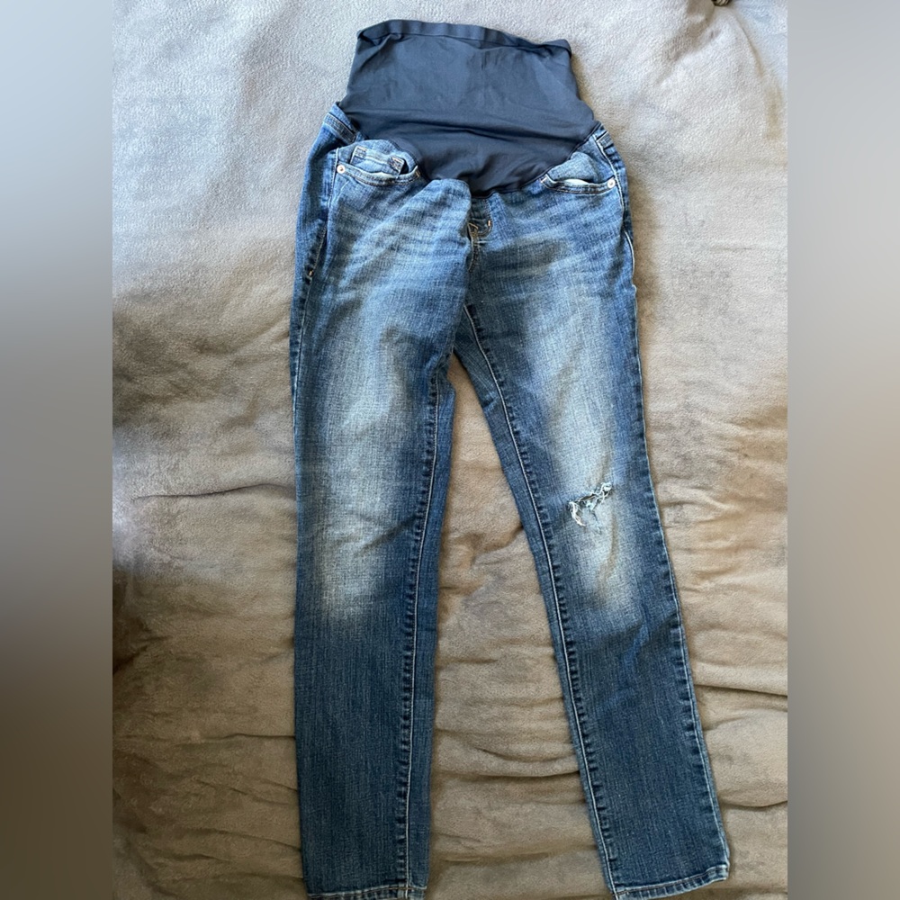 Old navy Maternity jeans